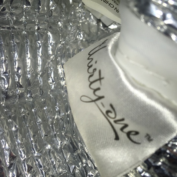 NEVER USED cooler lines 31 bag - Picture 4 of 5